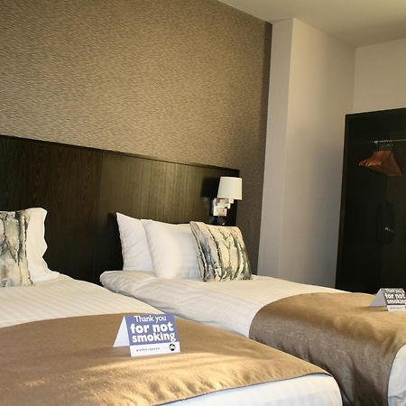 The Yarborough Hotel Wetherspoon Грімсбі Екстер'єр фото