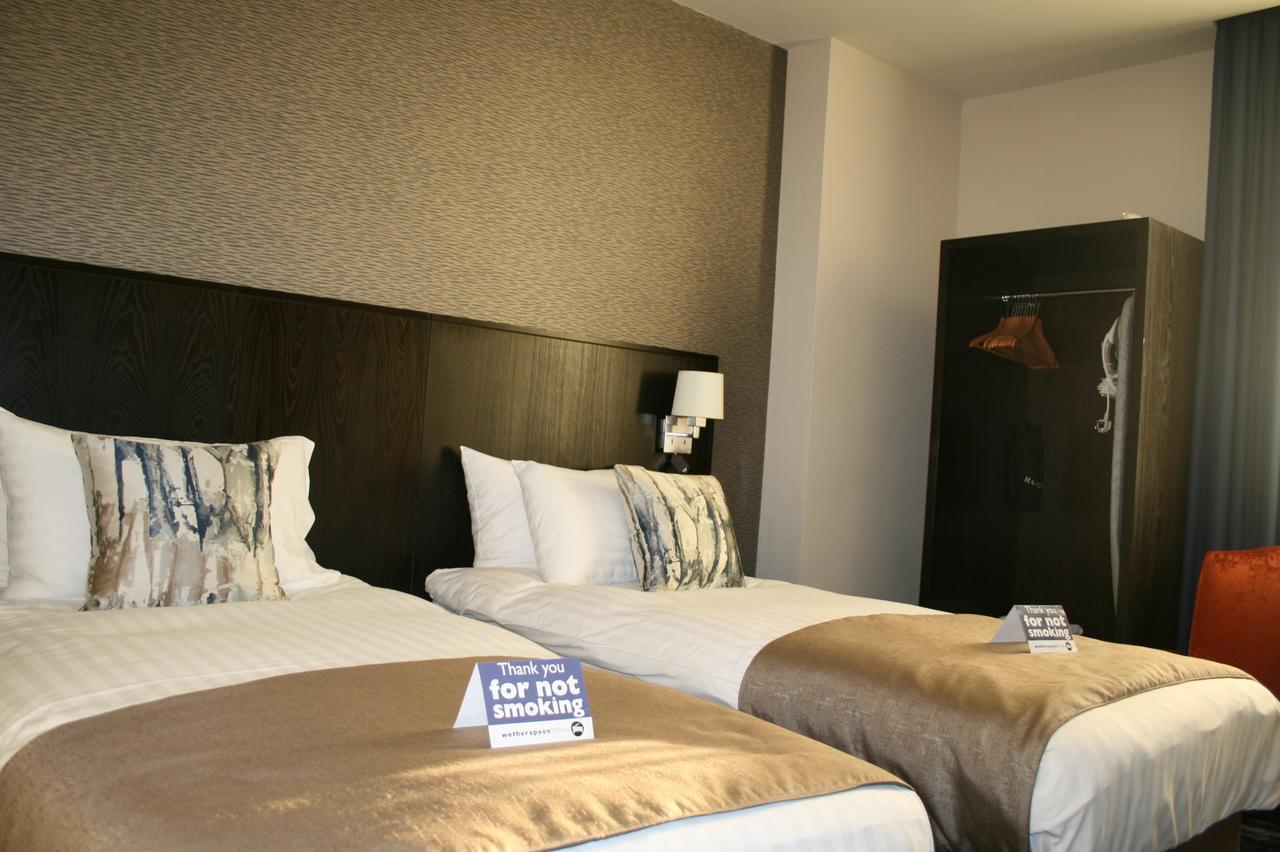The Yarborough Hotel Wetherspoon Грімсбі Екстер'єр фото