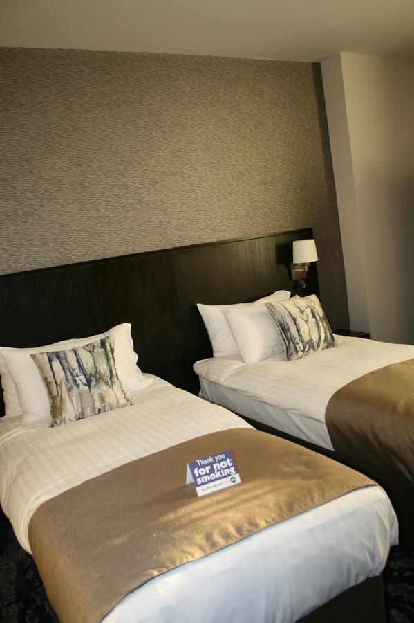 The Yarborough Hotel Wetherspoon Грімсбі Екстер'єр фото