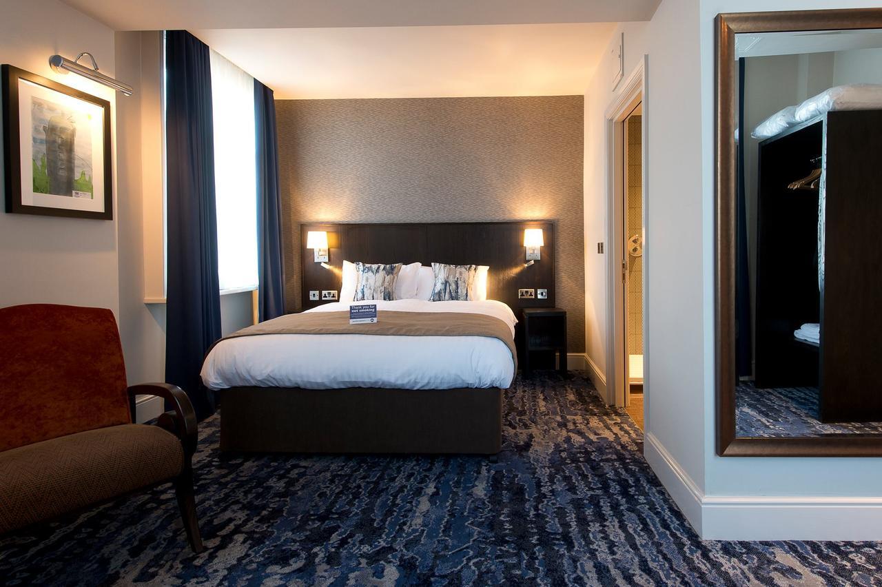 The Yarborough Hotel Wetherspoon Грімсбі Екстер'єр фото