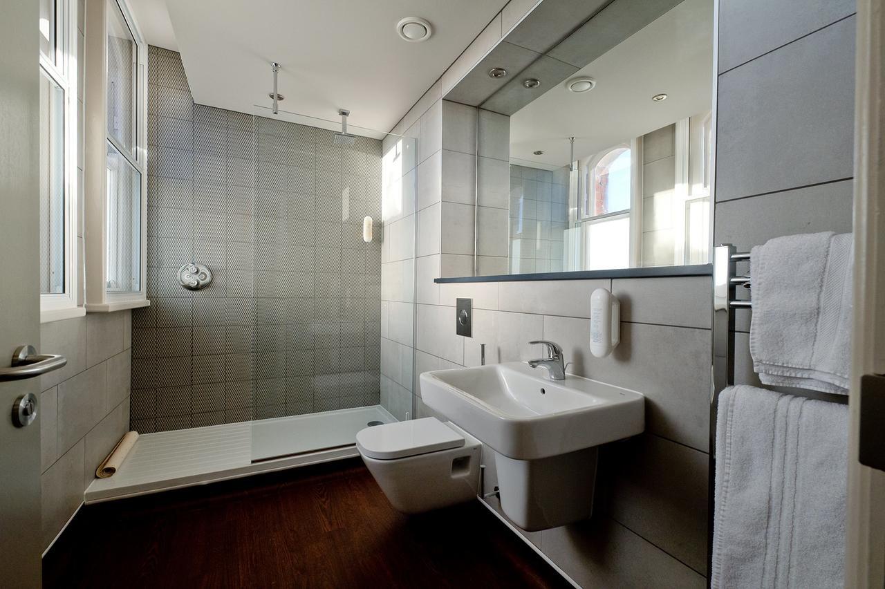 The Yarborough Hotel Wetherspoon Грімсбі Екстер'єр фото